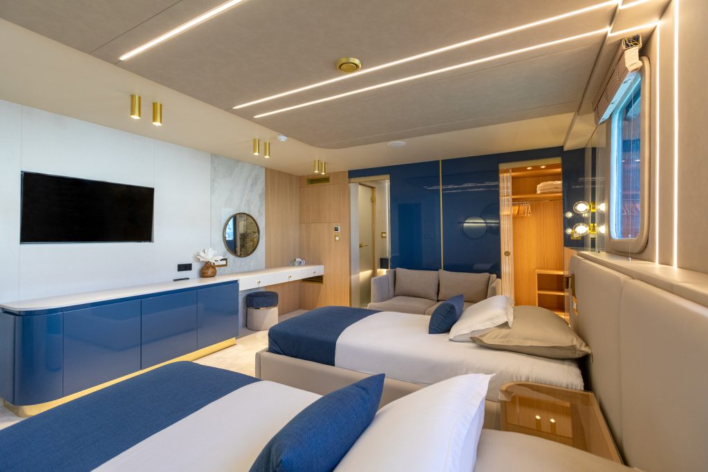 Yacht interior image