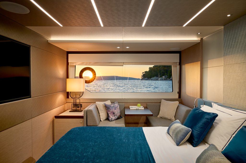 Yacht interior image