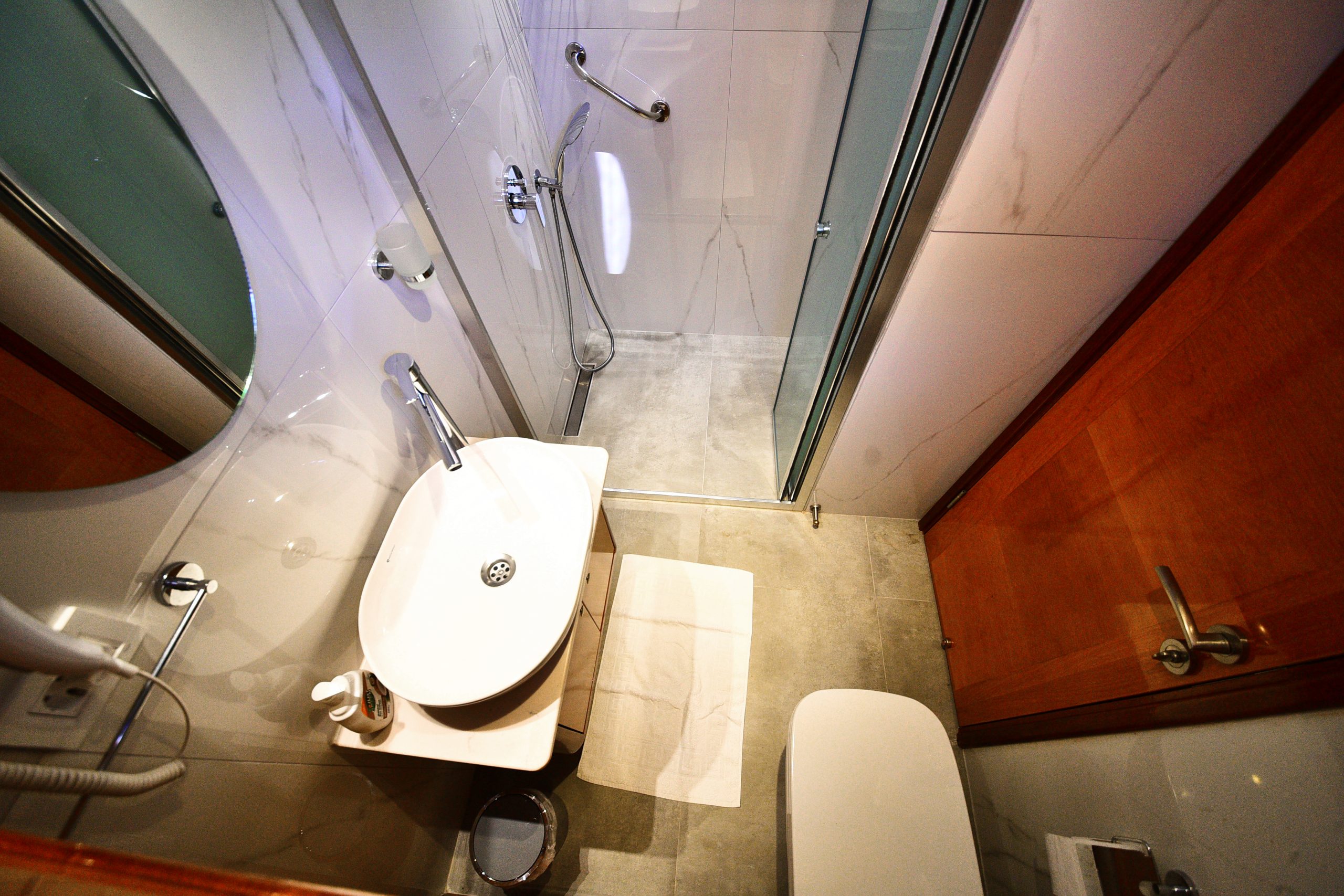 Yacht interior image