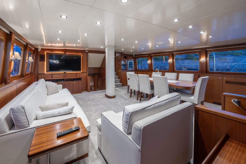 Yacht interior image
