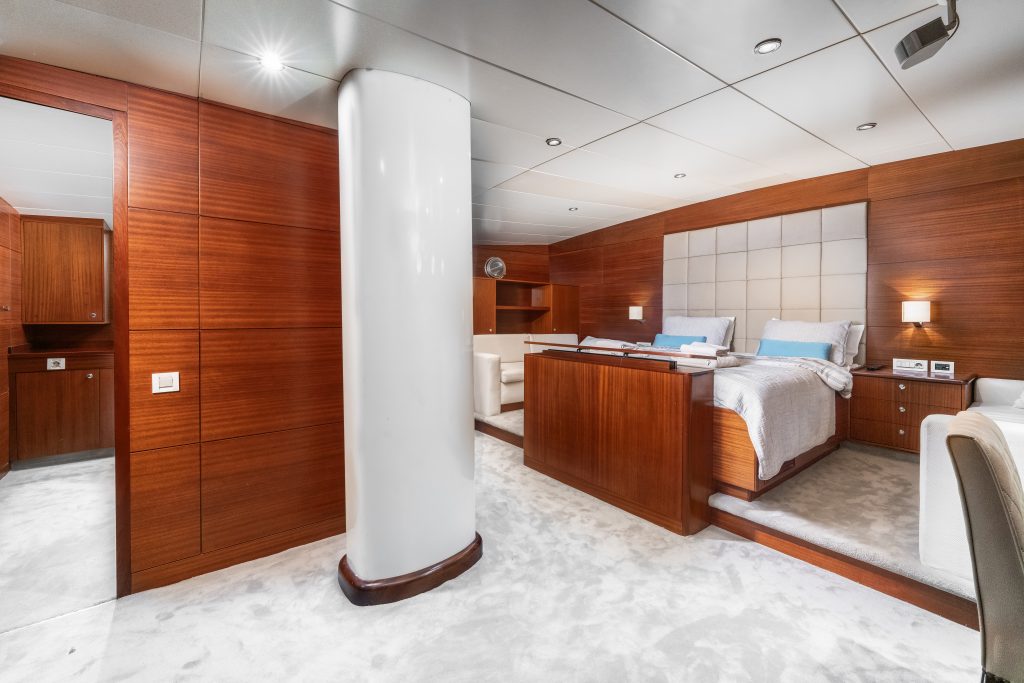 Yacht interior image