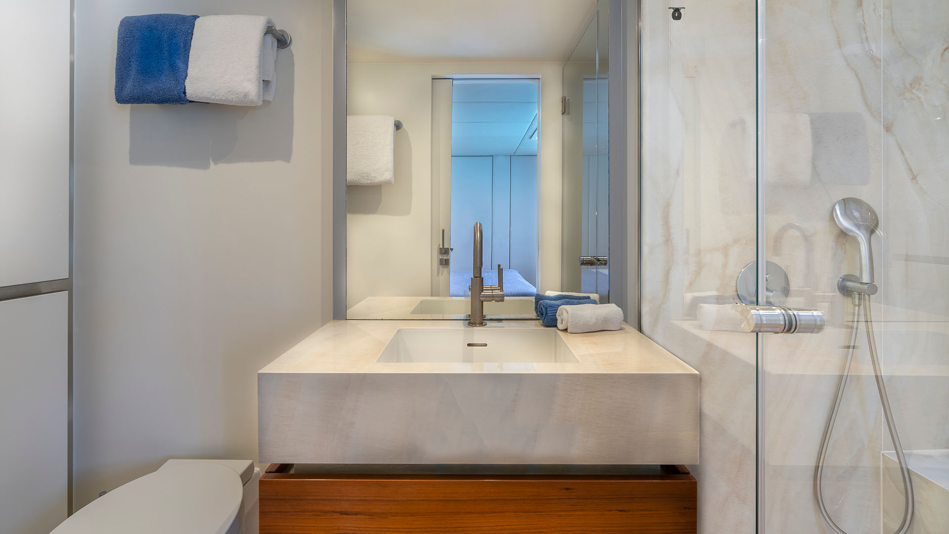 Yacht interior image