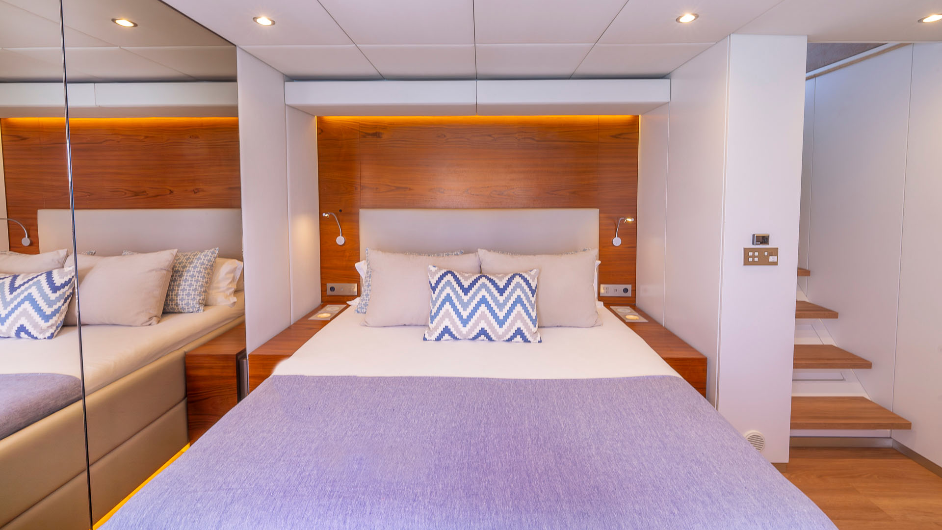 Yacht interior image