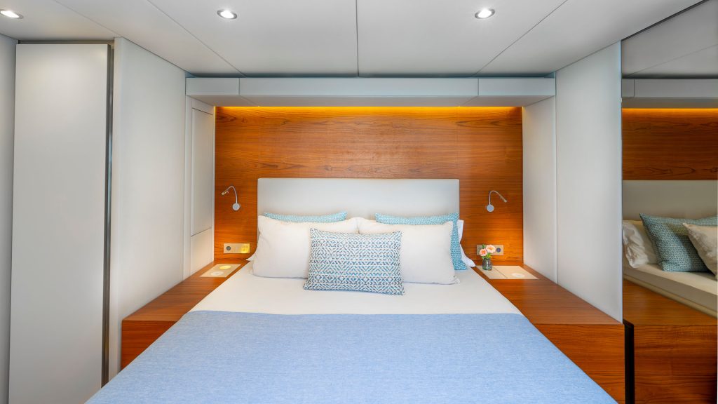 Yacht interior image
