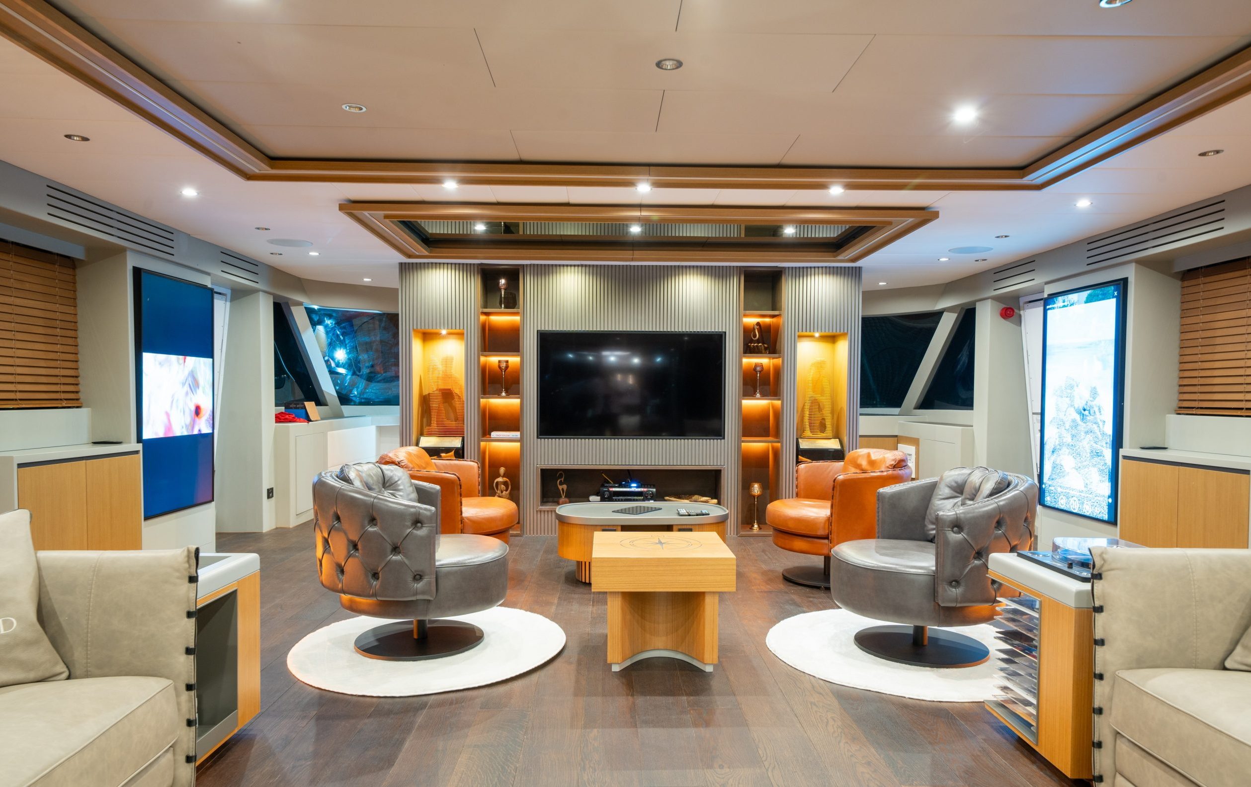 Yacht interior image