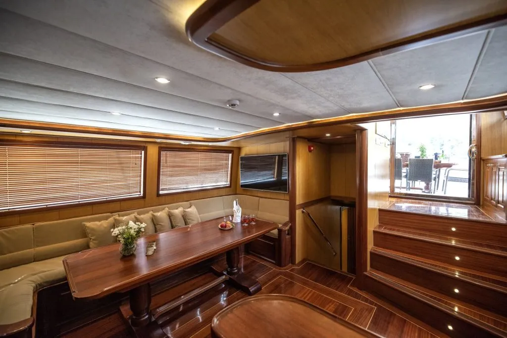 Yacht interior image
