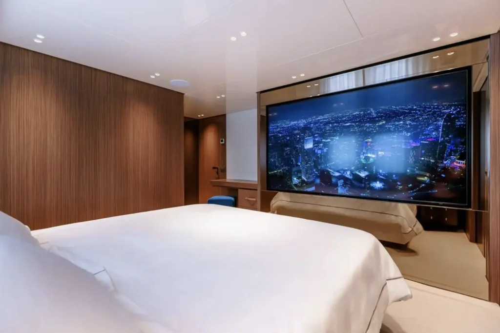 Yacht interior image