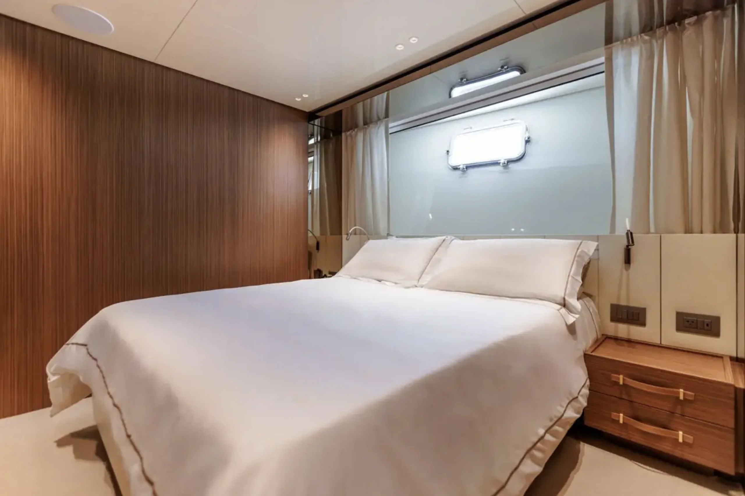 Yacht interior image
