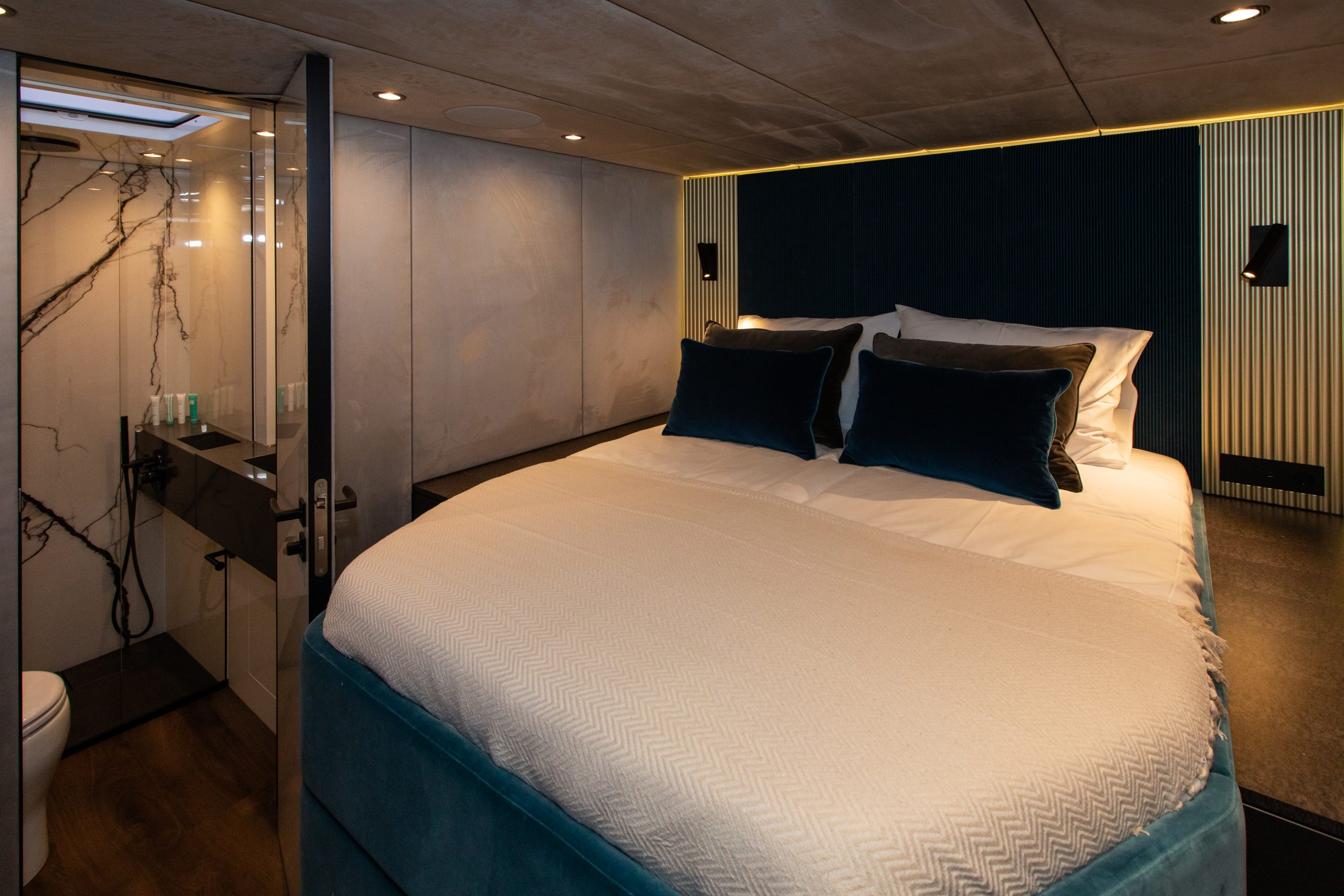 Yacht interior image