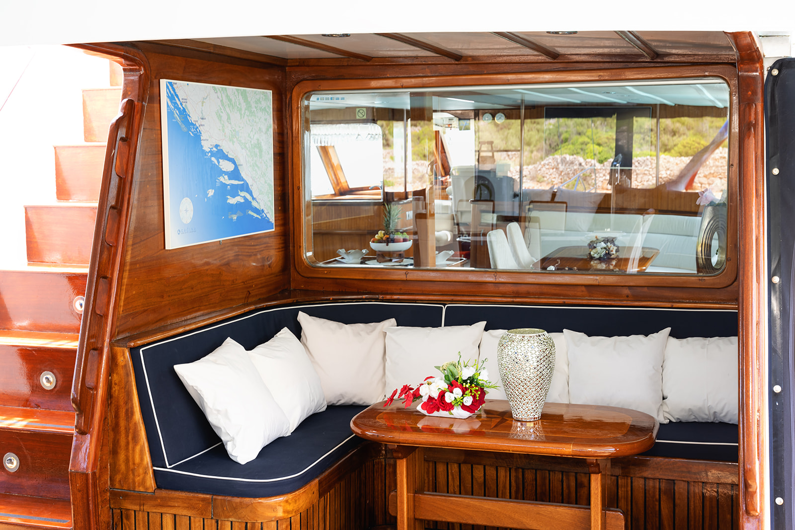 Yacht interior image
