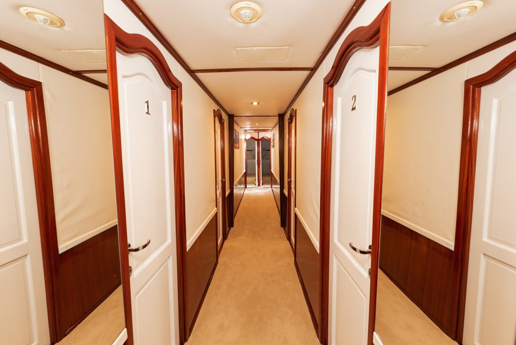 Yacht interior image