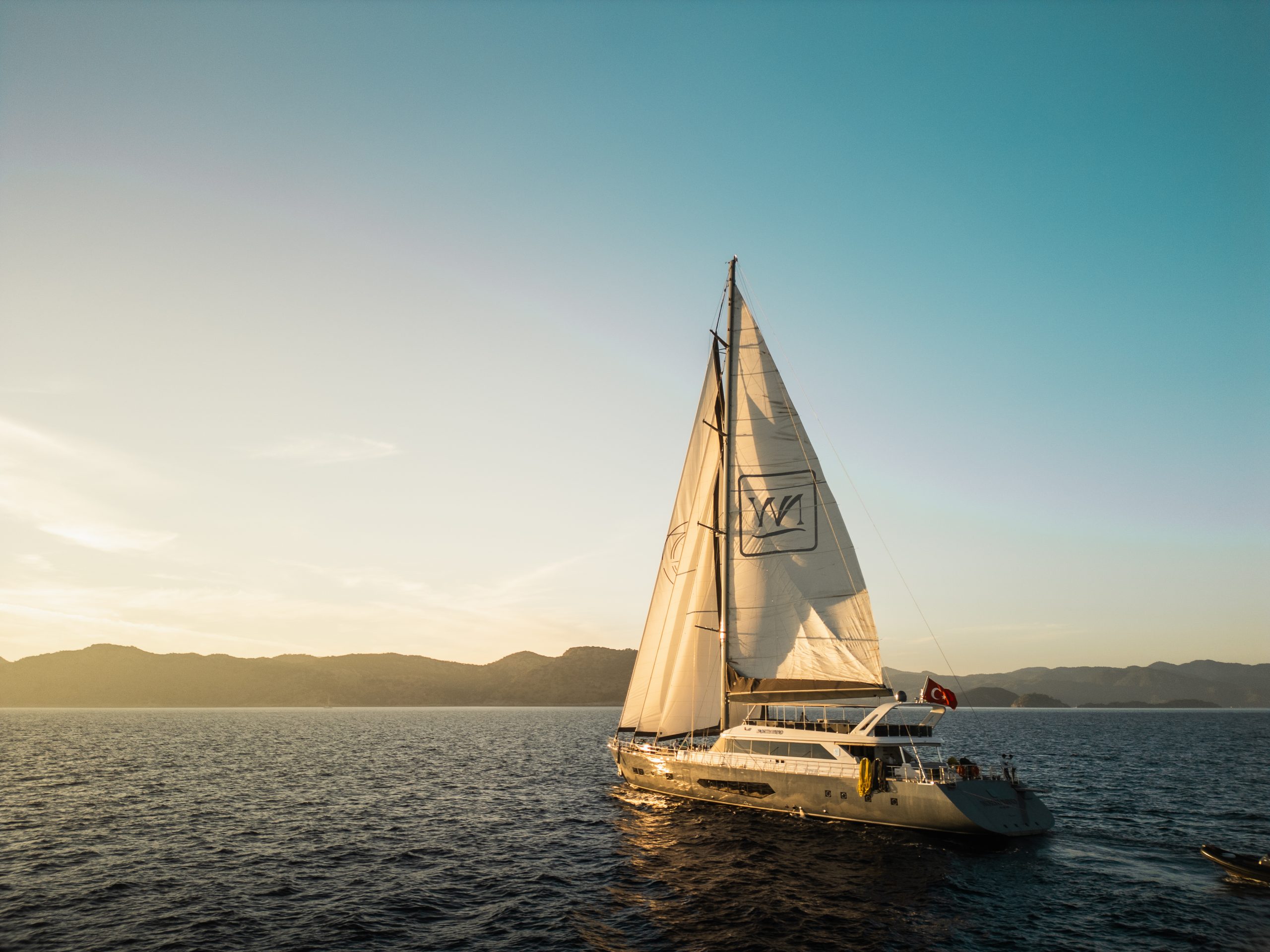 Yacht exterior image