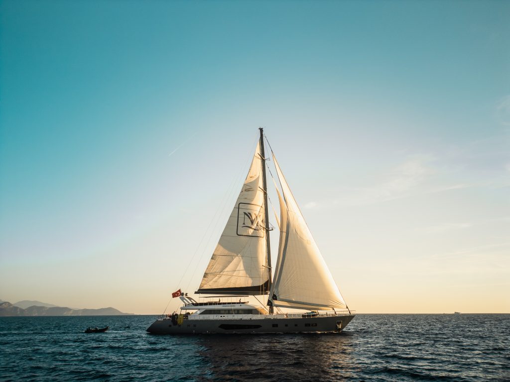 Yacht exterior image