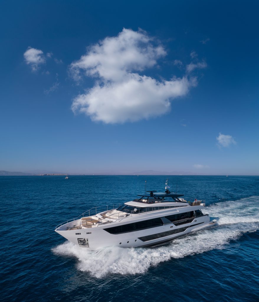 Yacht exterior image