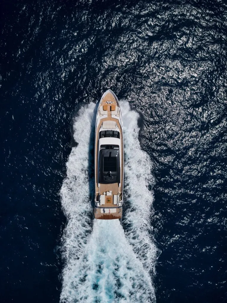 Yacht exterior image