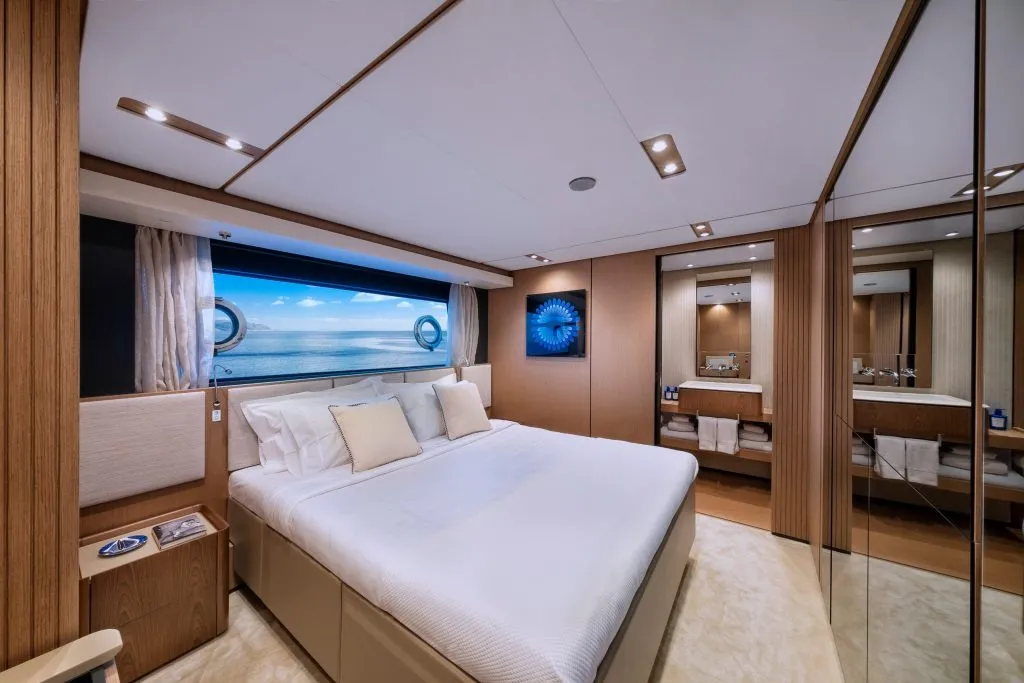 Yacht interior image