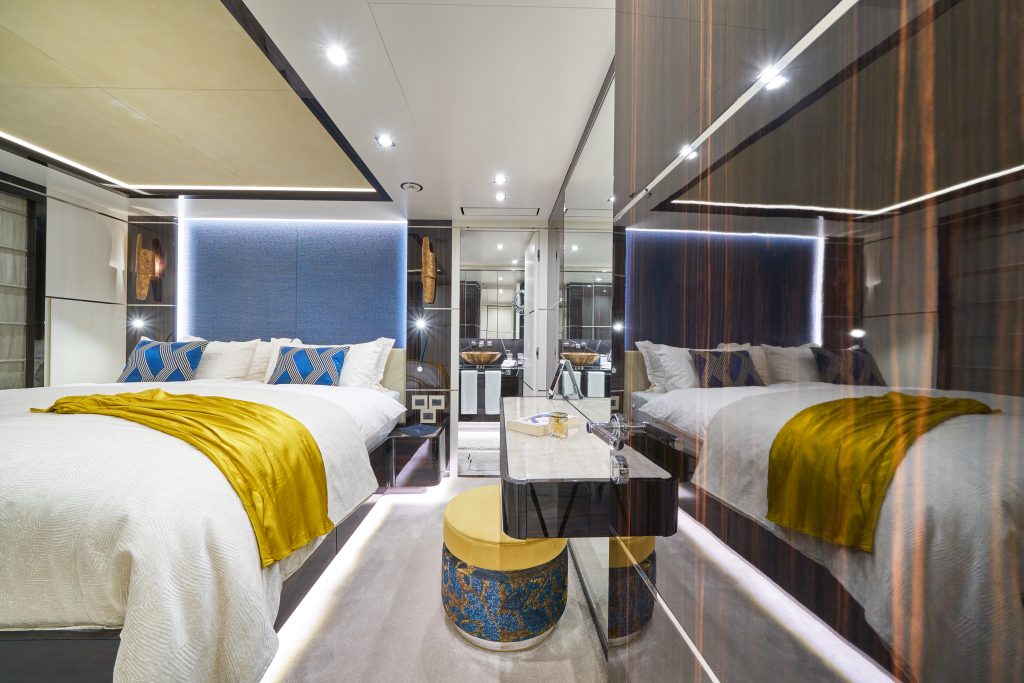 Yacht interior image