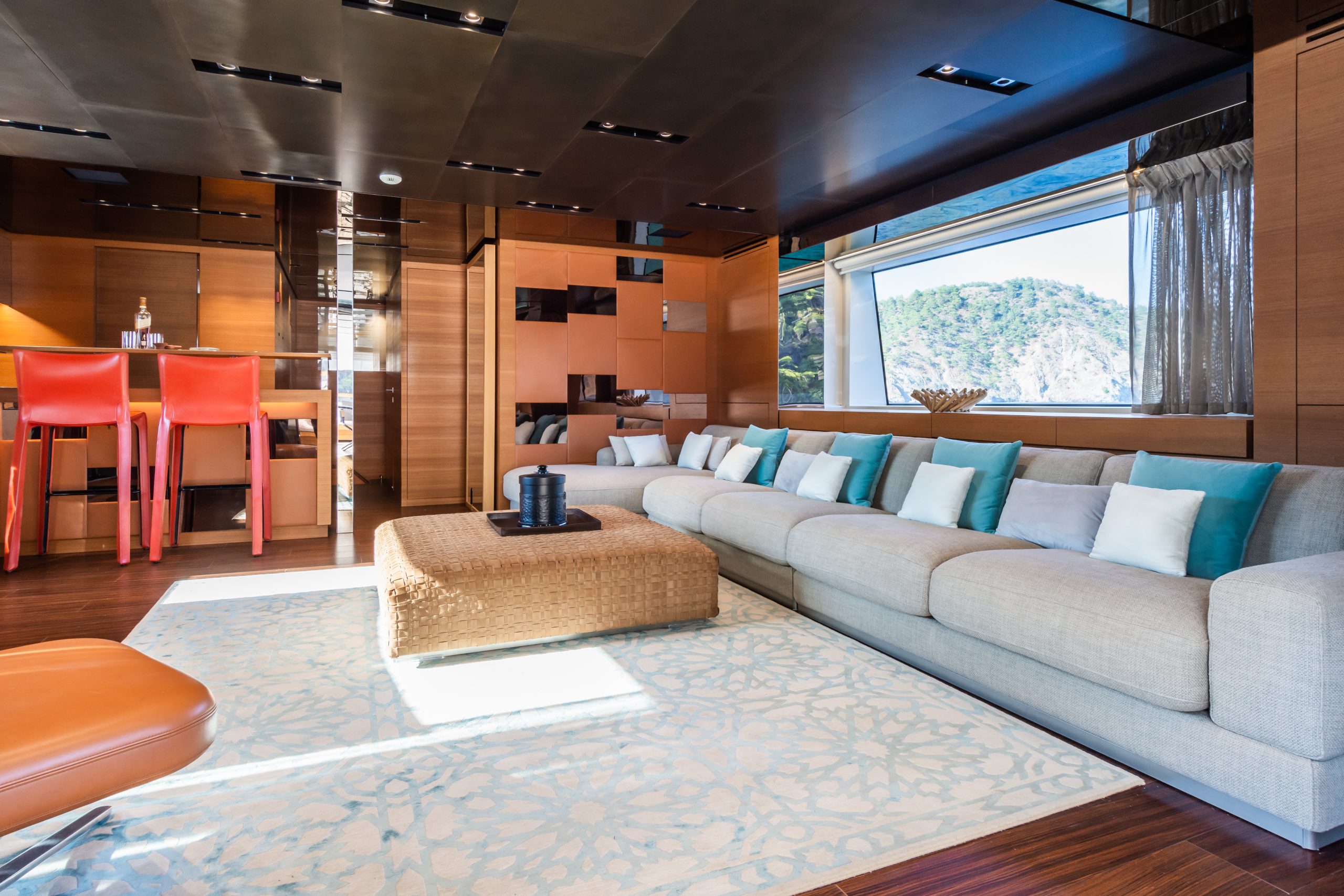 Yacht interior image
