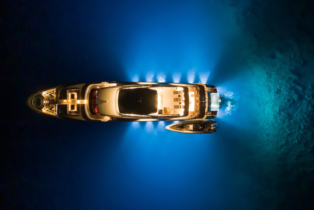 Yacht exterior image