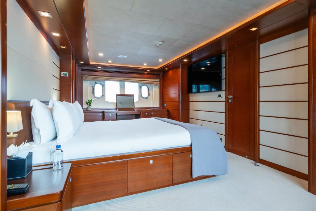 Yacht interior image