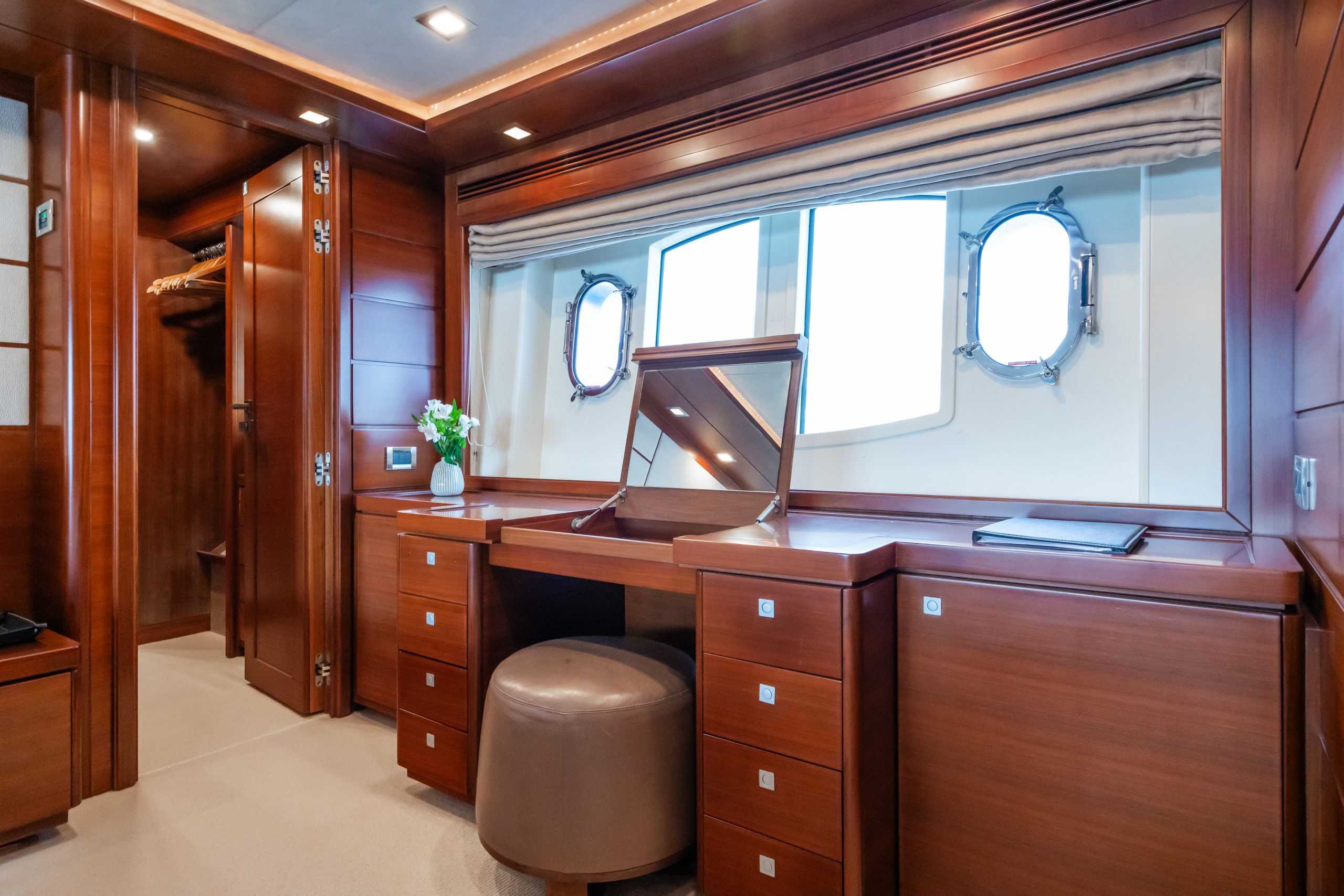 Yacht interior image