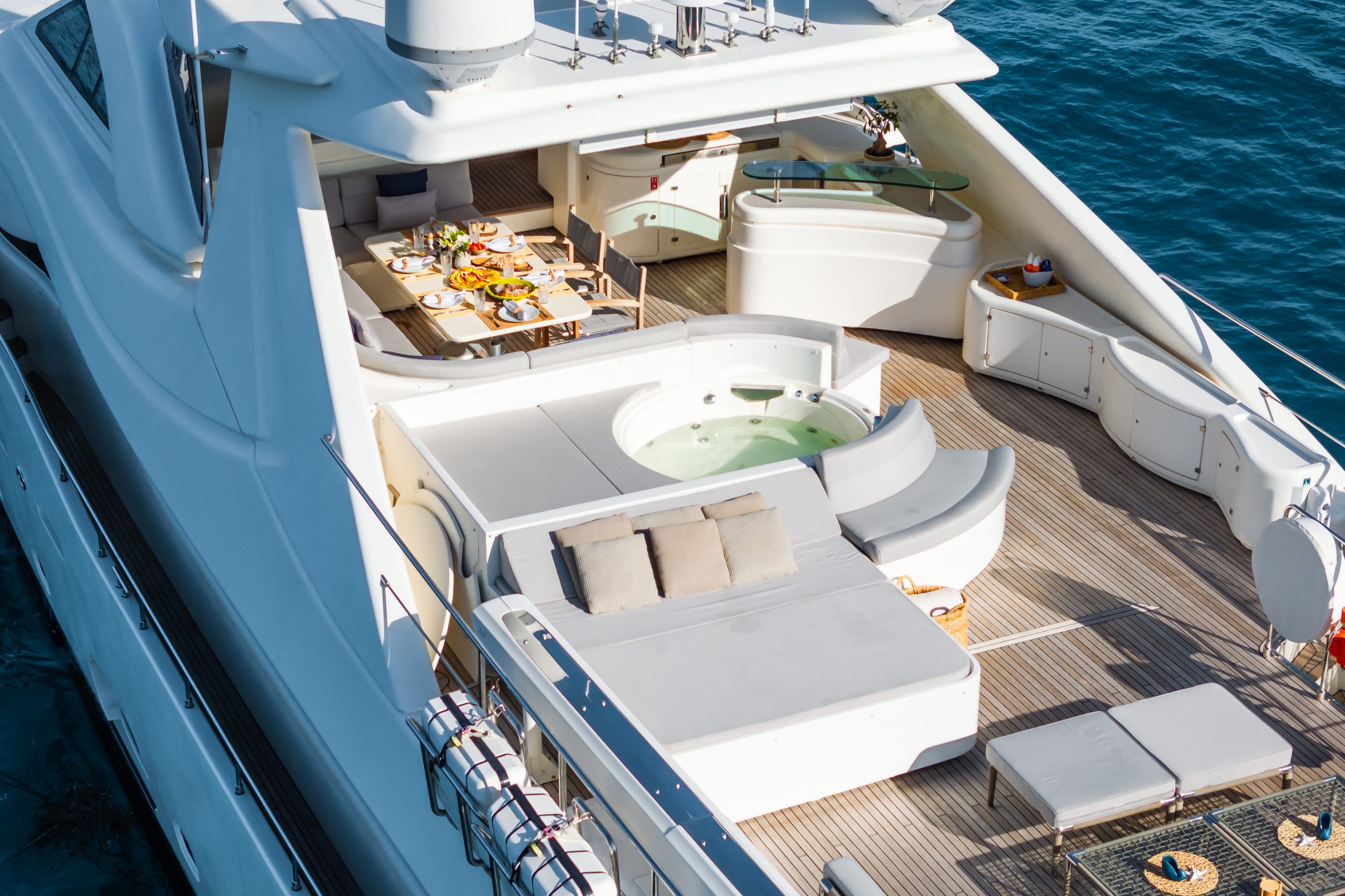 Yacht exterior image