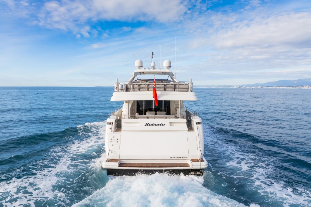 Yacht exterior image