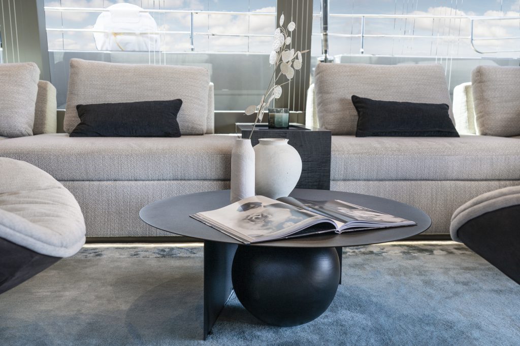 Yacht interior image