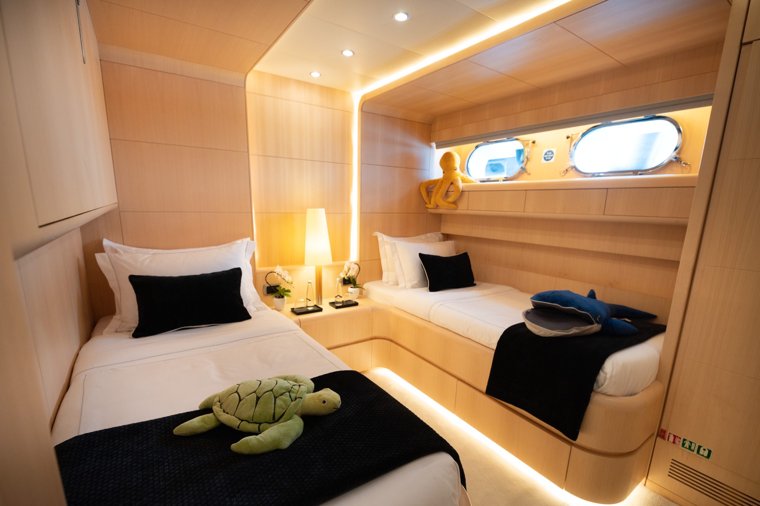 Yacht interior image