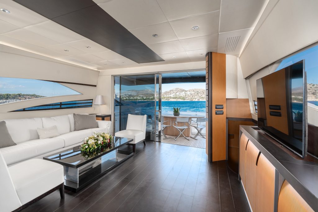Yacht interior image