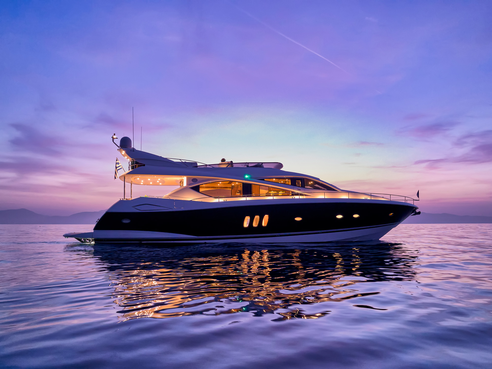 Yacht exterior image