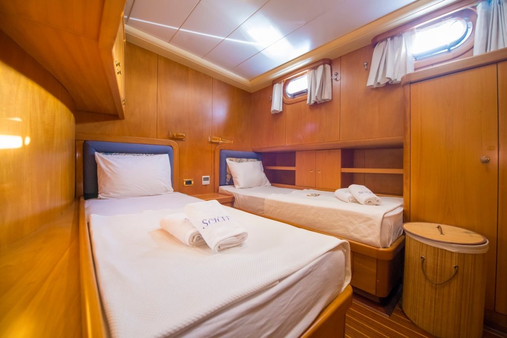 Yacht interior image