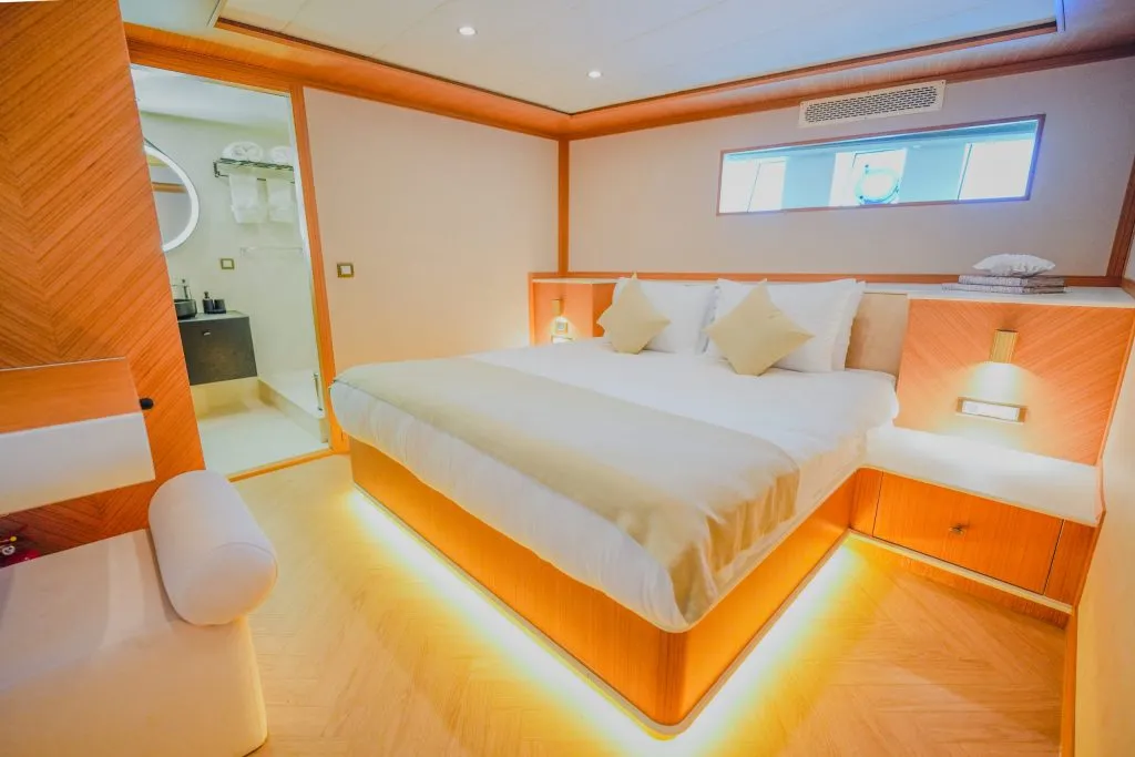 Yacht interior image