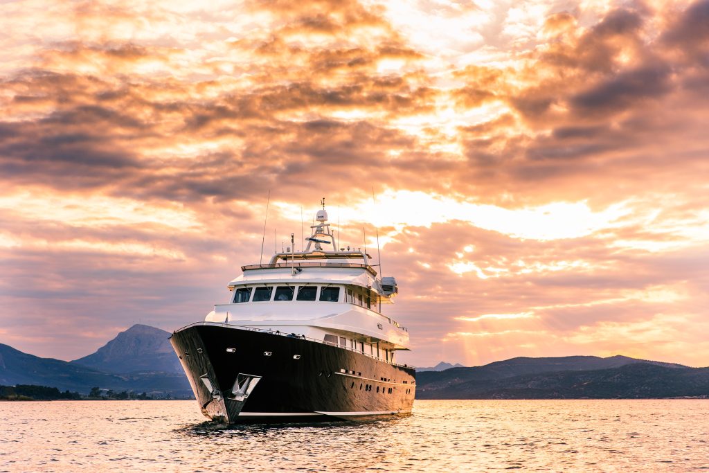 Yacht exterior image