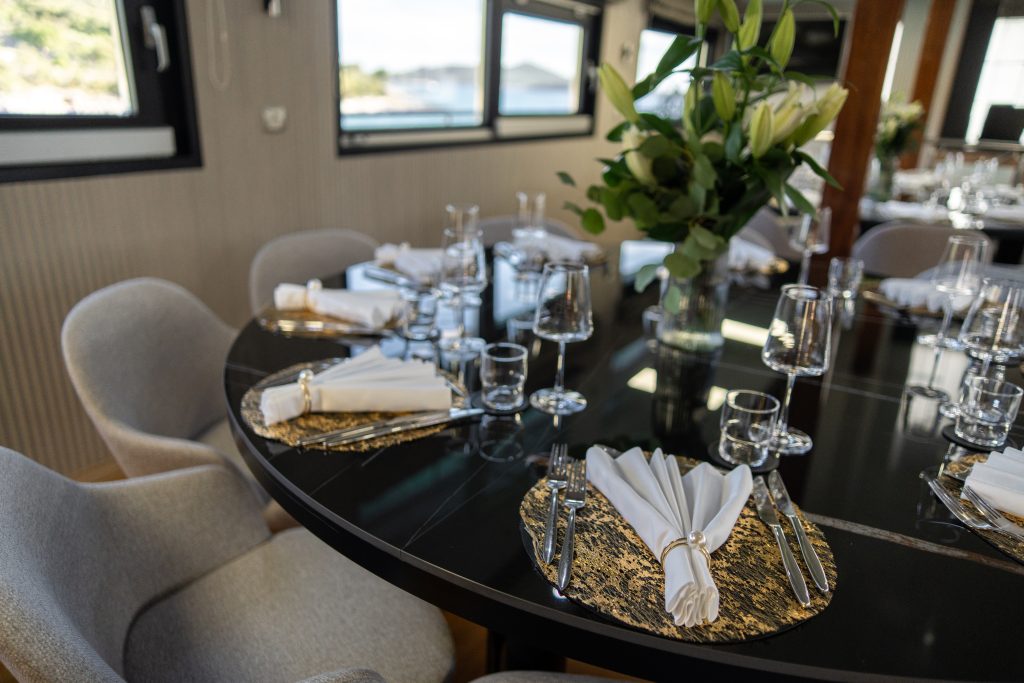 Yacht interior image