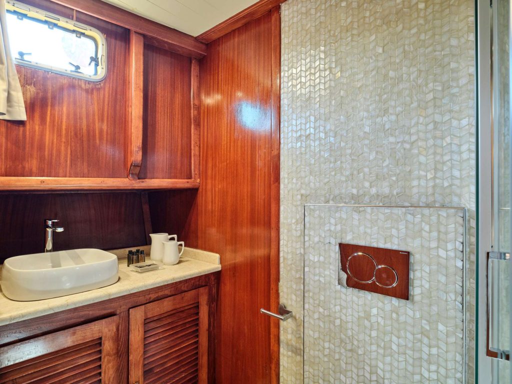 Yacht interior image