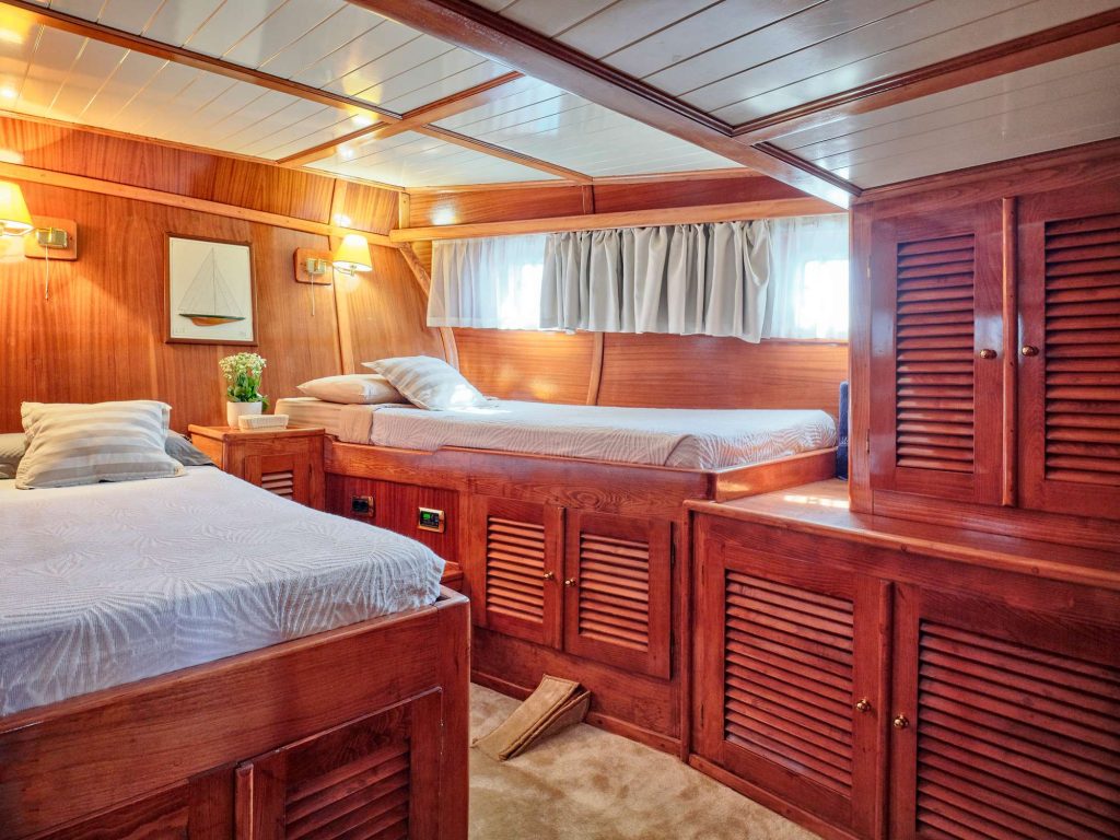 Yacht interior image