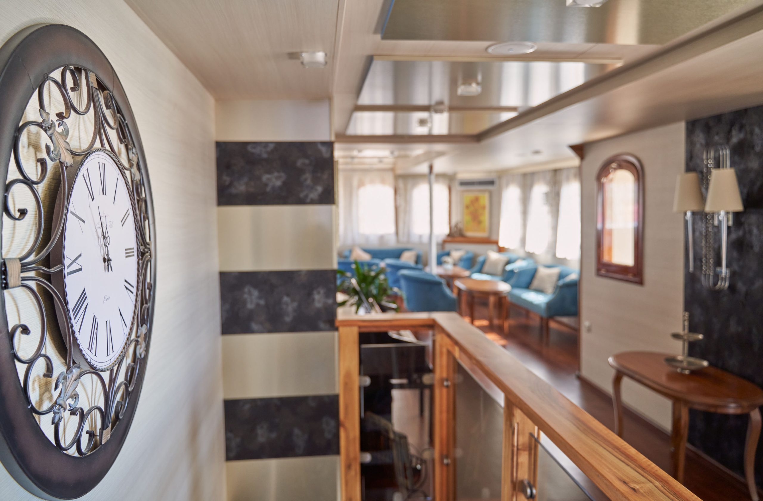 Yacht interior image