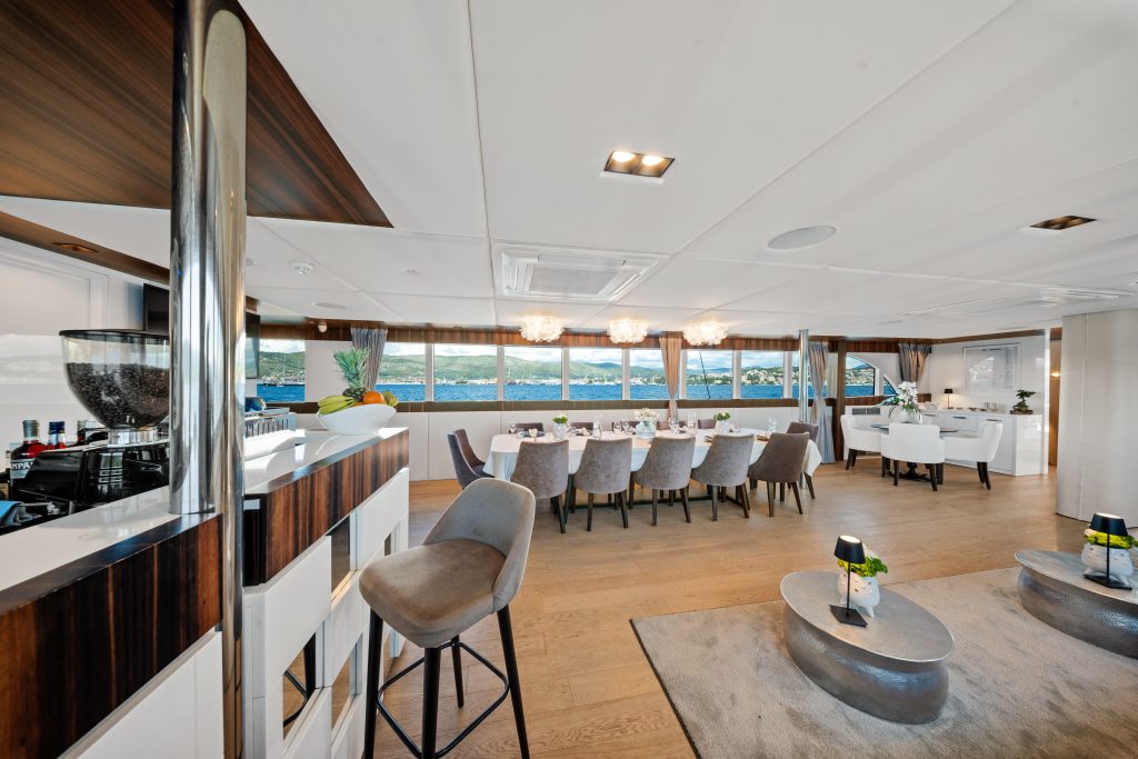 Yacht interior image