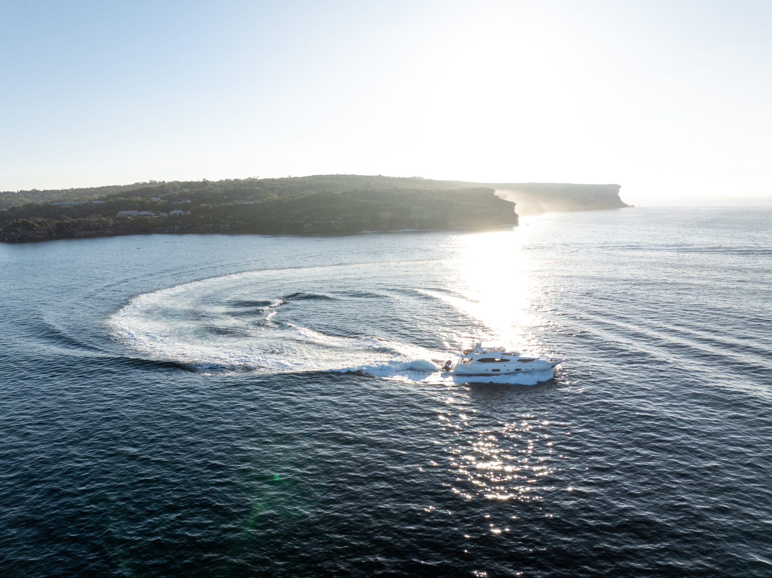Yacht exterior image