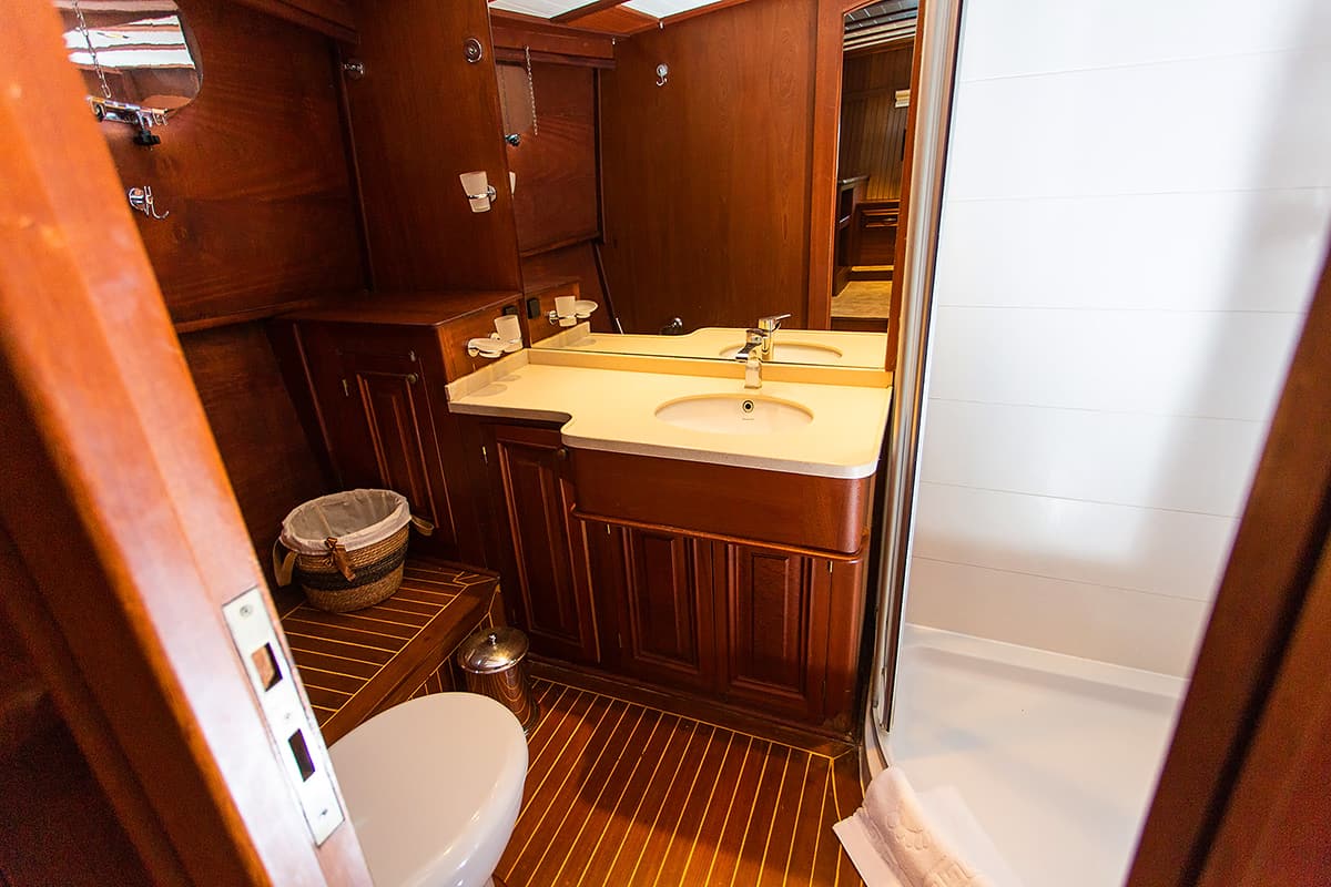 Yacht interior image