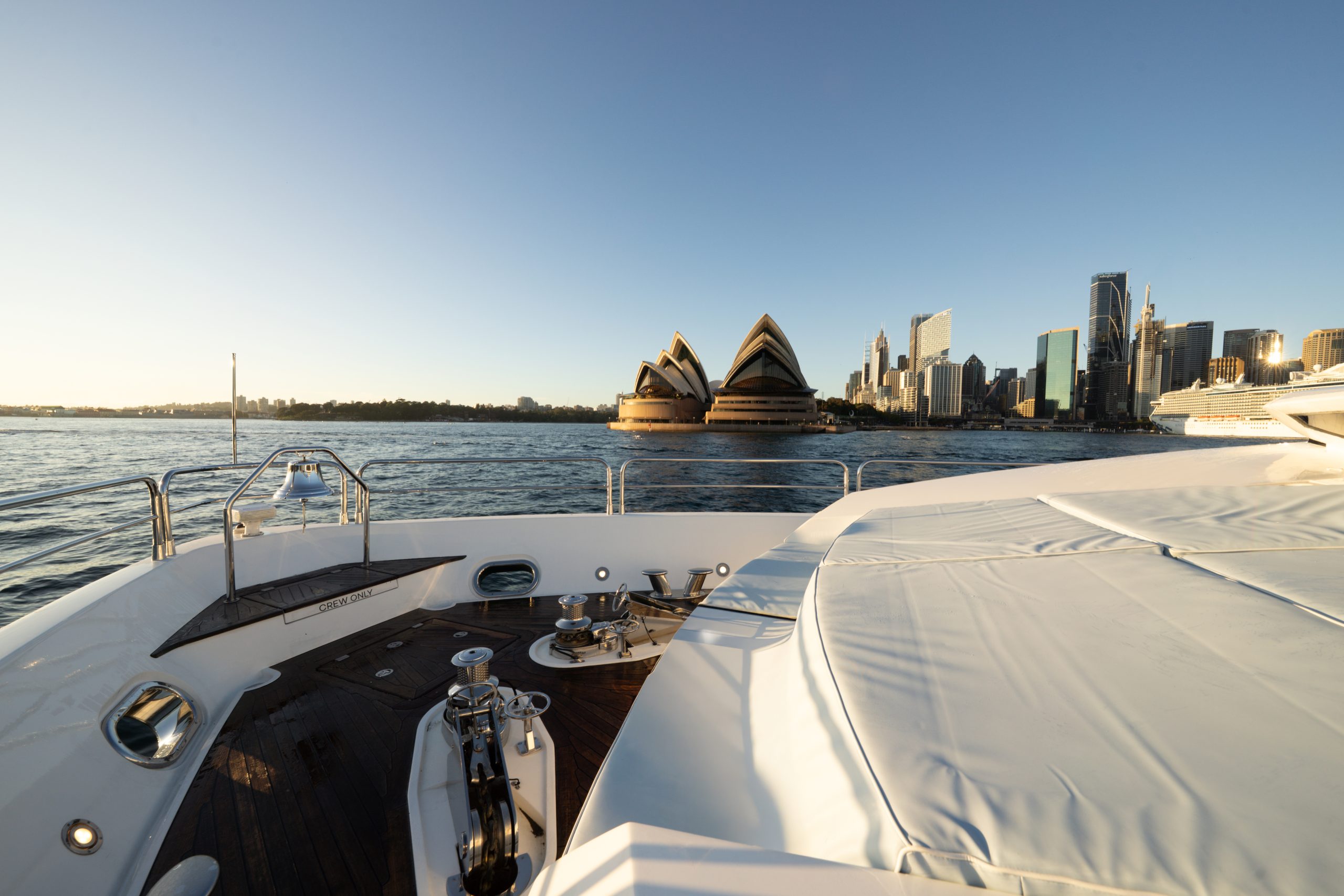 Yacht exterior image