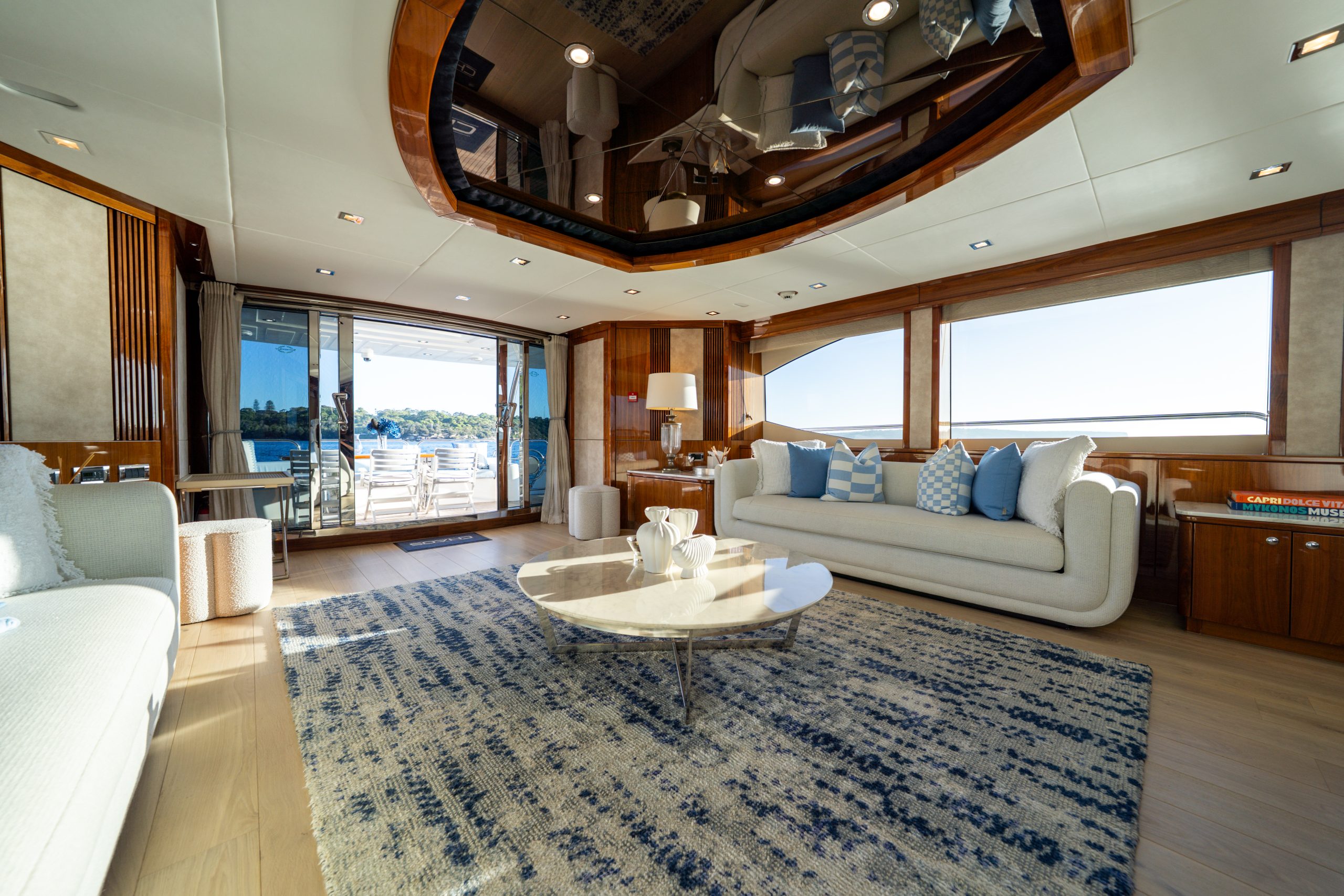 Yacht interior image
