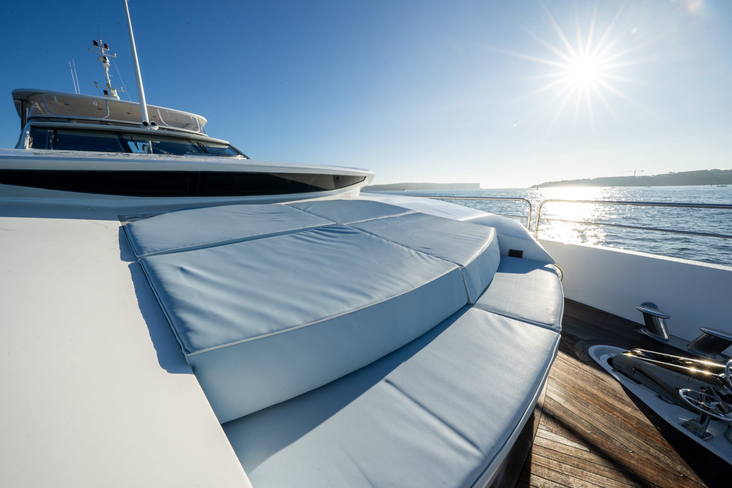 Yacht exterior image
