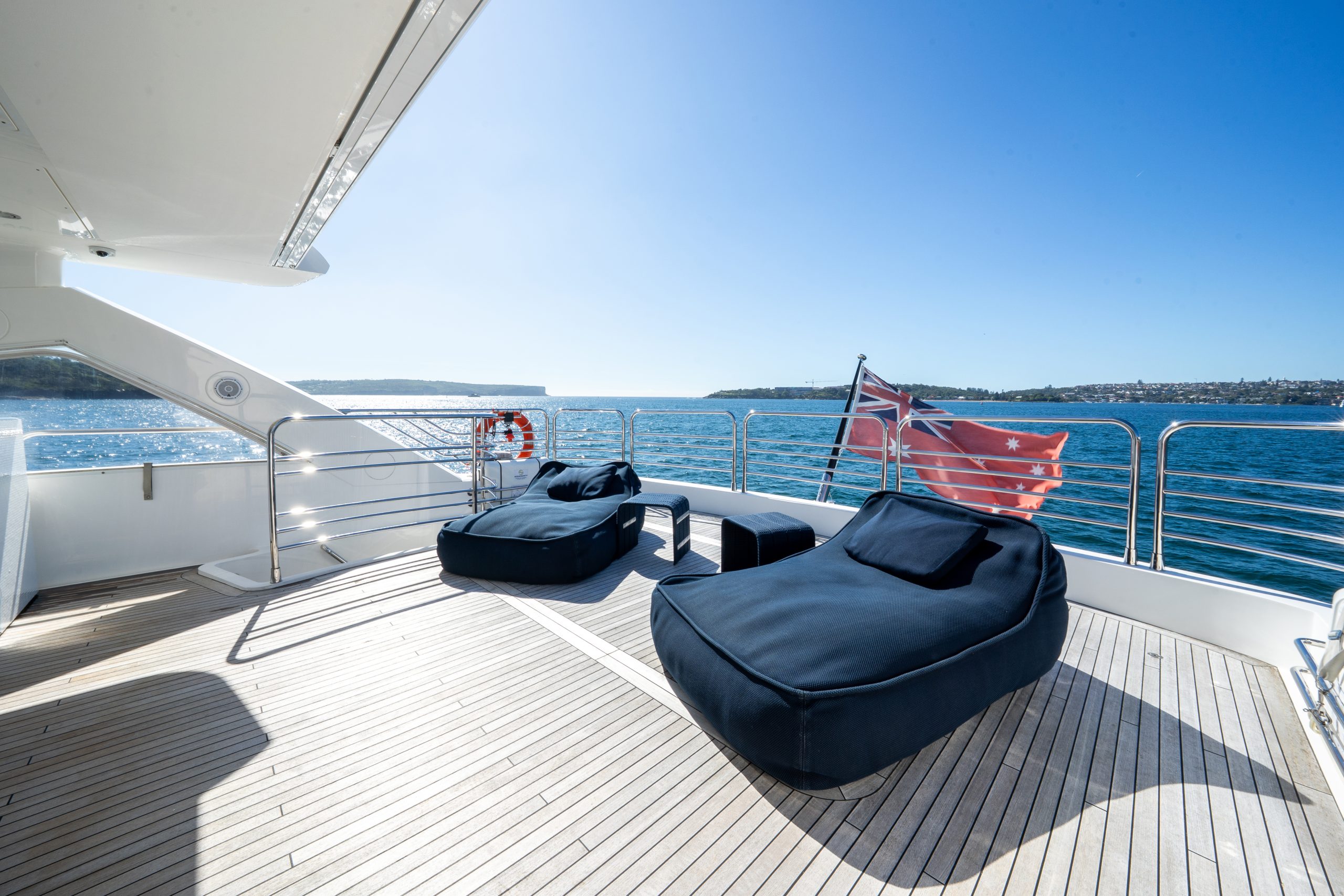 Yacht exterior image