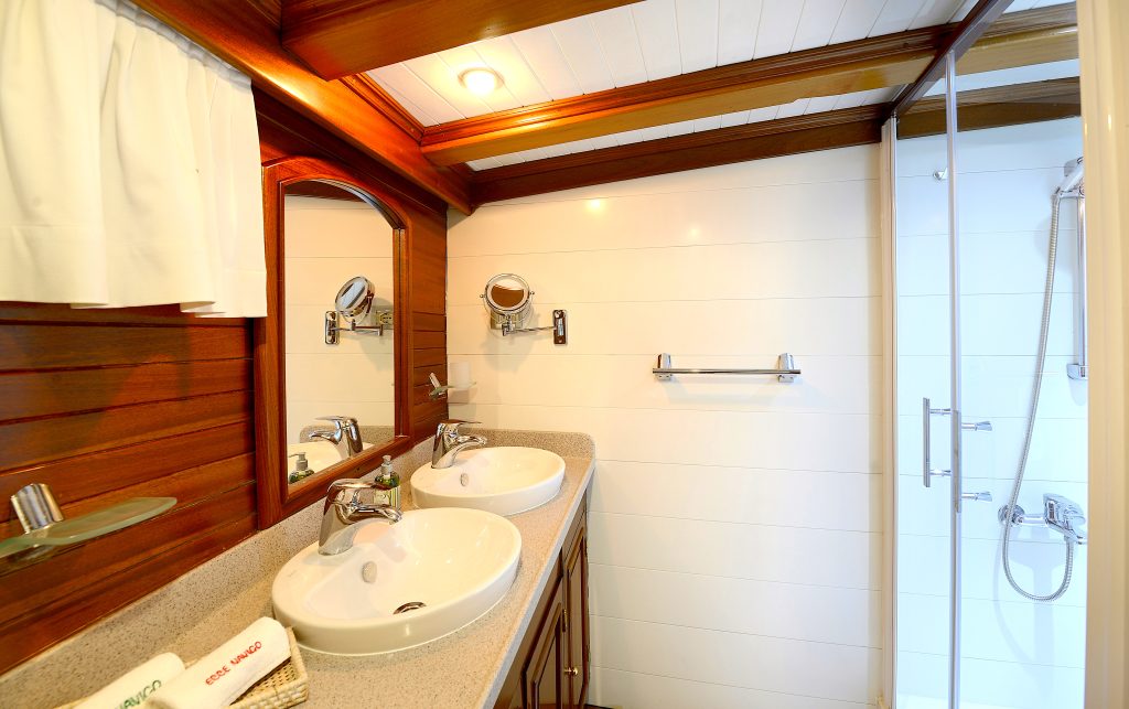 Yacht interior image