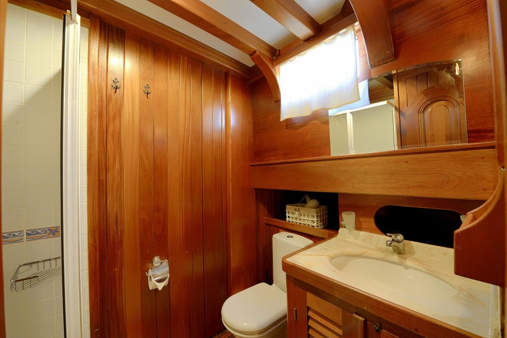 Yacht interior image