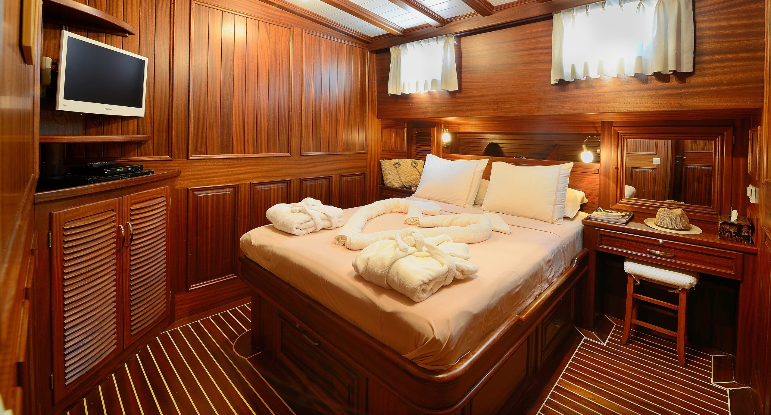 Yacht interior image