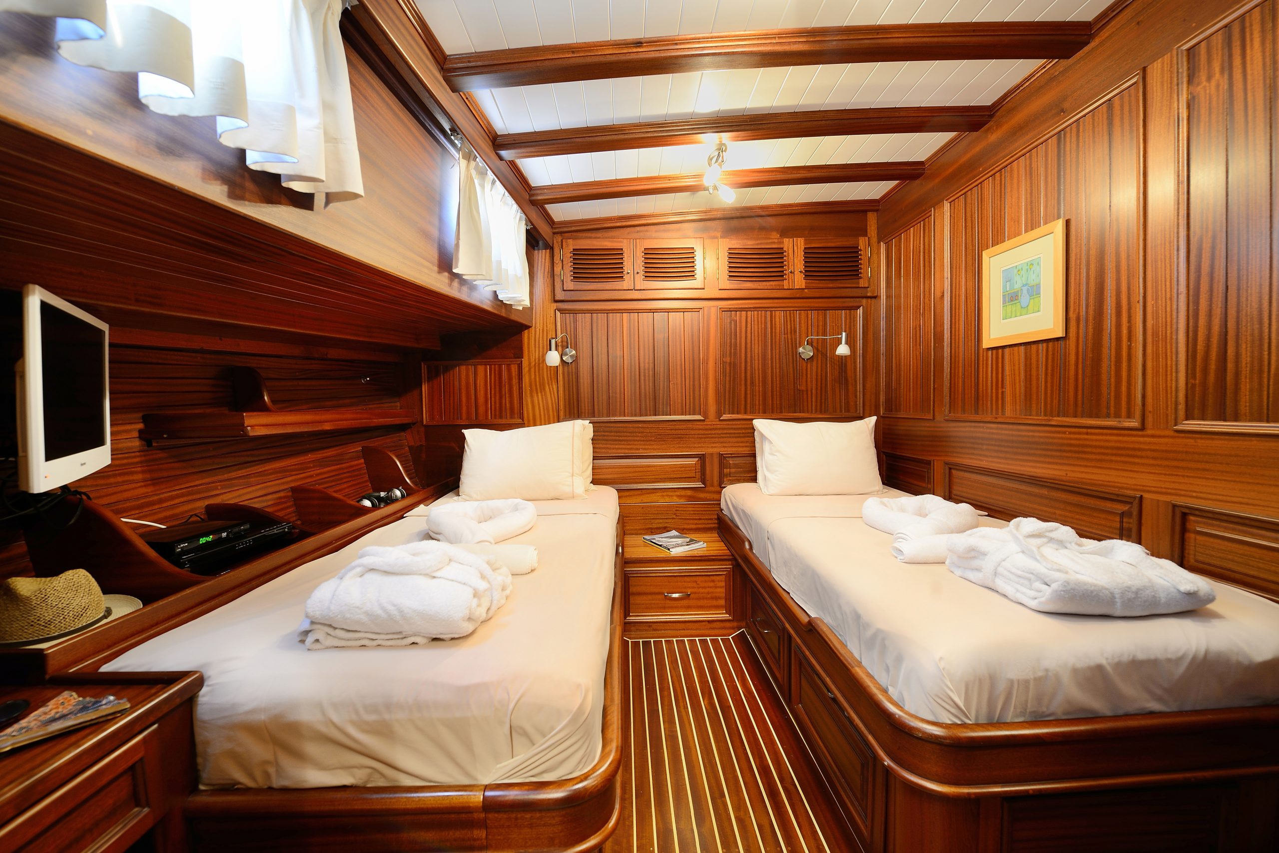 Yacht interior image