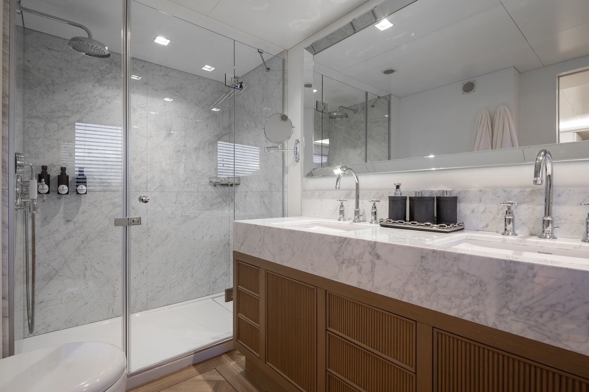 Yacht interior image